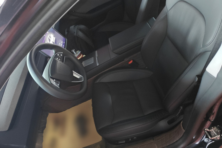 特斯拉 Model 3 2023款 后轮驱动版局部细节19