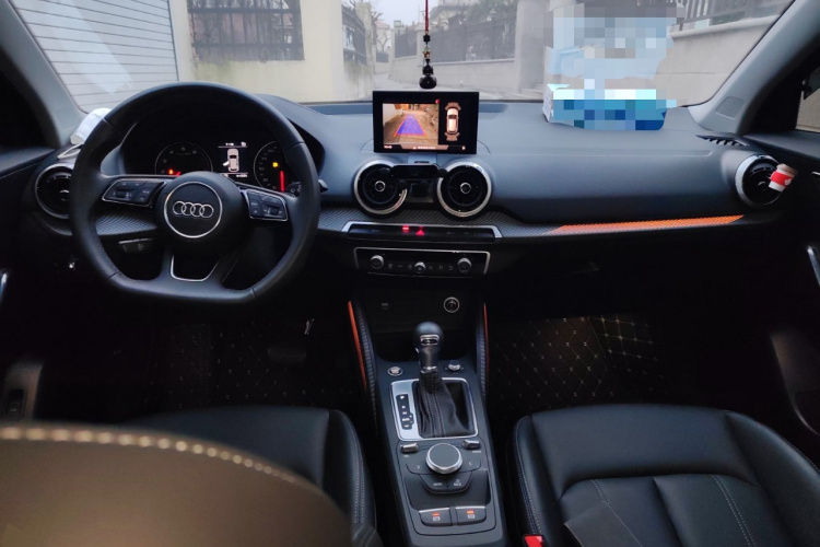 奥迪Q2L 2024款 35TFSI 时尚动感型中控内饰12
