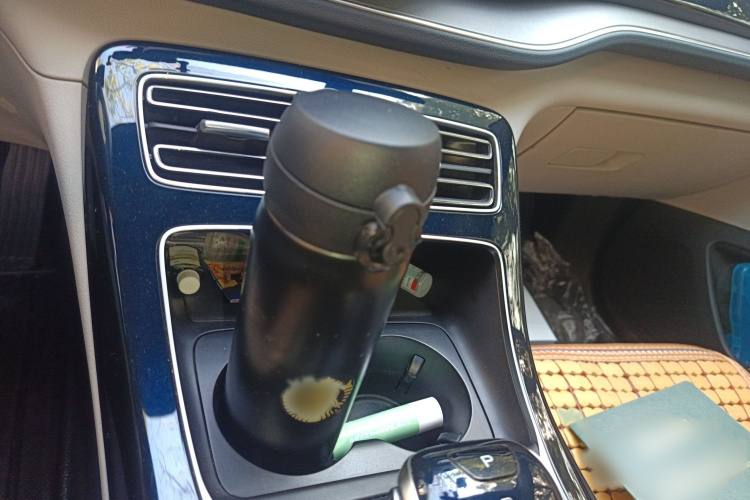 比亚迪 秦PLUS 2021款 DM-i 120KM 尊贵型局部细节18