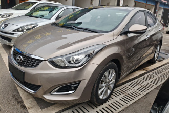 现代 朗动 2016款 1.6L 自动尊贵型