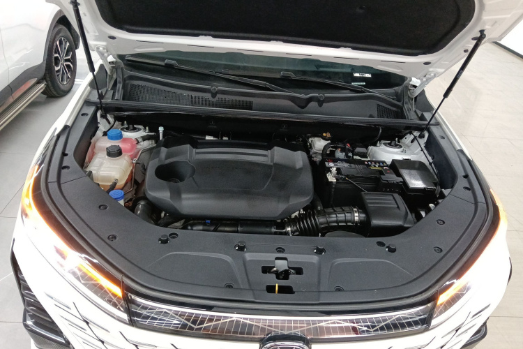 长安CS75 PLUS 2024款 第三代 冠军版 2.0T 智驾劲擎型机舱底盘24