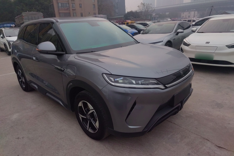 比亚迪 元UP 2024款 401KM 超越型车身外观3