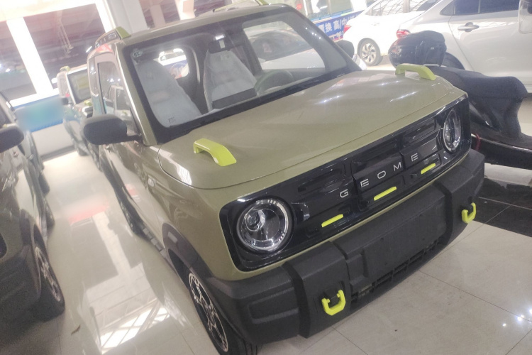 吉利银河 2025款 210km 熊猫骑士车身外观3