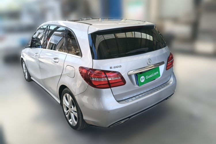 奔驰B级 2015款 B 200 时尚型车身外观6003