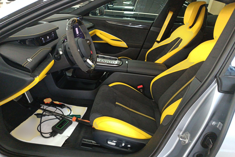 小米汽车 小米SU7 Ultra 2025款 Ultra中控内饰19