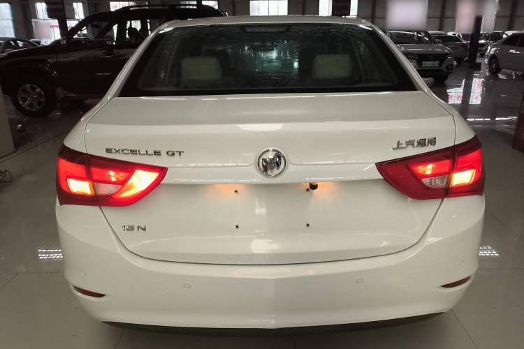 别克 英朗 2016款 15N 自动精英型车身外观6004