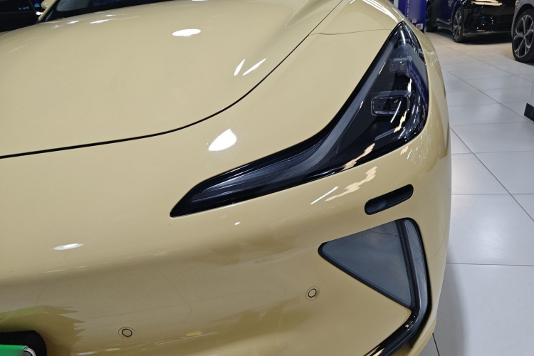 智己汽车 智己LS7 2023款 90kWh Elite后驱版局部细节36