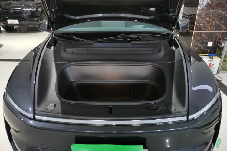 特斯拉 Model Y 2025款 长续航全轮驱动 首发版局部细节24