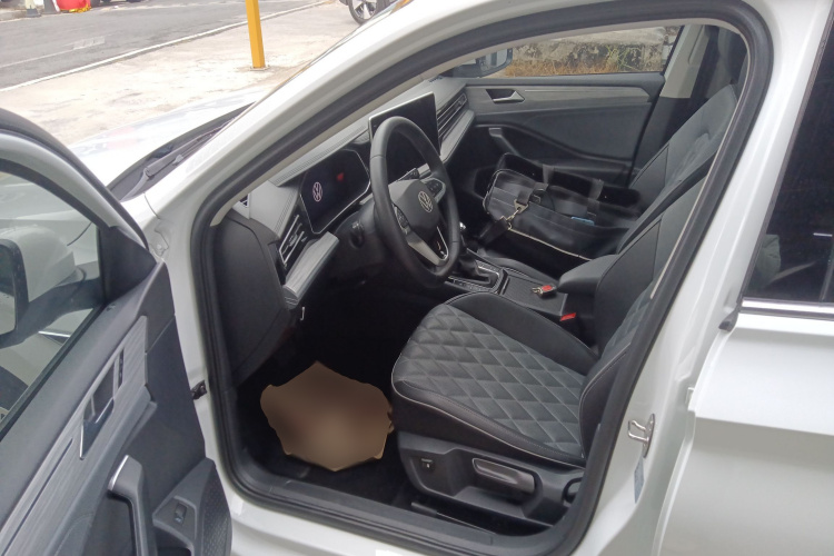 大众 速腾 2023款 300TSI DSG超越版中控内饰20