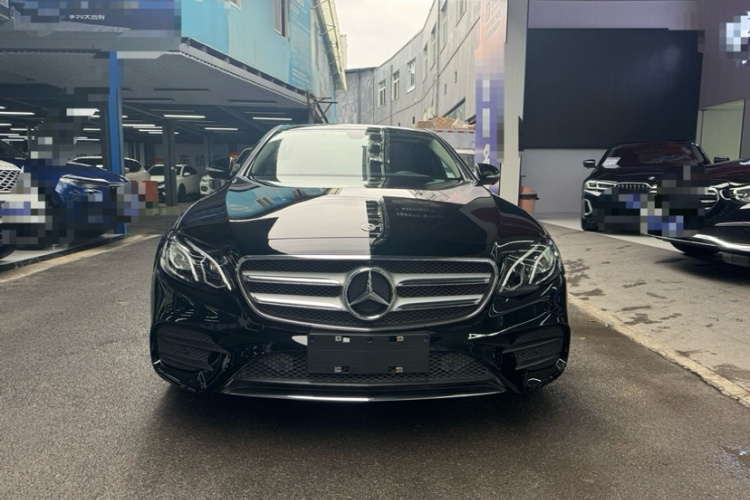 奔驰E级 2020款 E 300 L 运动豪华型车身外观6006