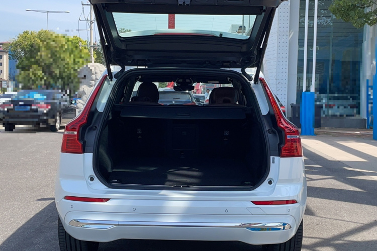 沃尔沃XC60新能源 2024款 T8 插电混动 长续航四驱智雅豪华版局部细节23