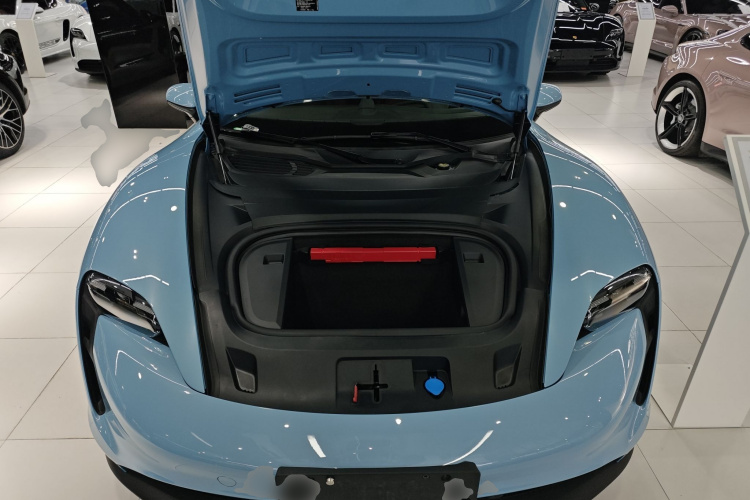 保时捷 2022款 改款 Taycan机舱底盘24