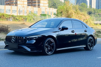 奔驰A级AMG 2025款 AMG A 35 L 4MATIC