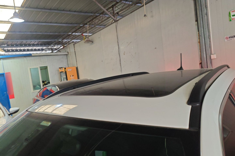 Jeep 指南者 2020款 220T 自动精英版局部细节57