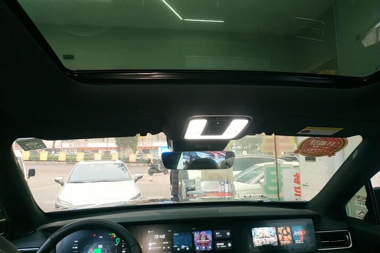 理想汽车 理想ONE 2021款 增程6座版中控内饰22