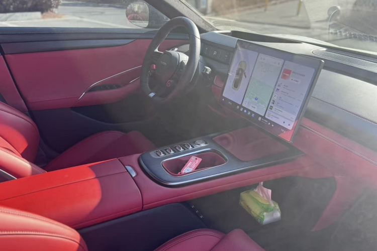 小米汽车 小米SU7 2024款 四驱超长续航高阶智驾Max版中控内饰7001