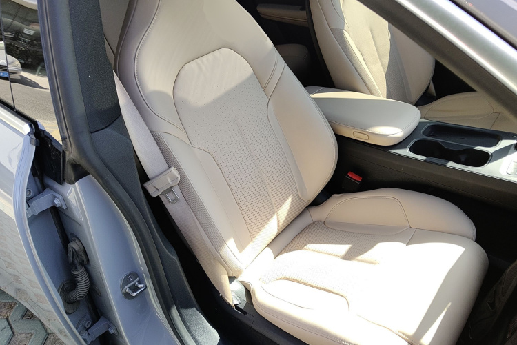 蔚来ET5 2024款 75kWh局部细节41