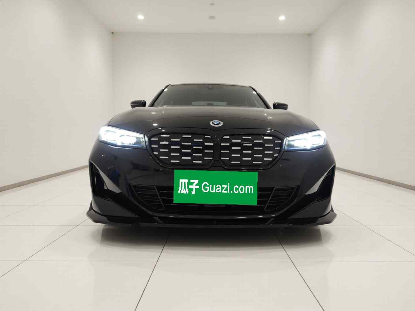 宝马i3 2024款 eDrive 40 L 曜夜运动套装(1)