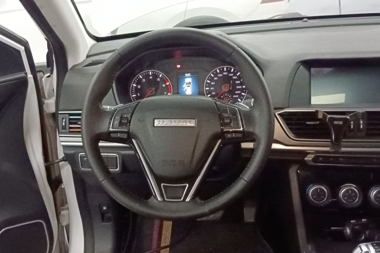 哈弗H6 2018款 运动版 1.5T 自动两驱精英型 国V中控内饰13