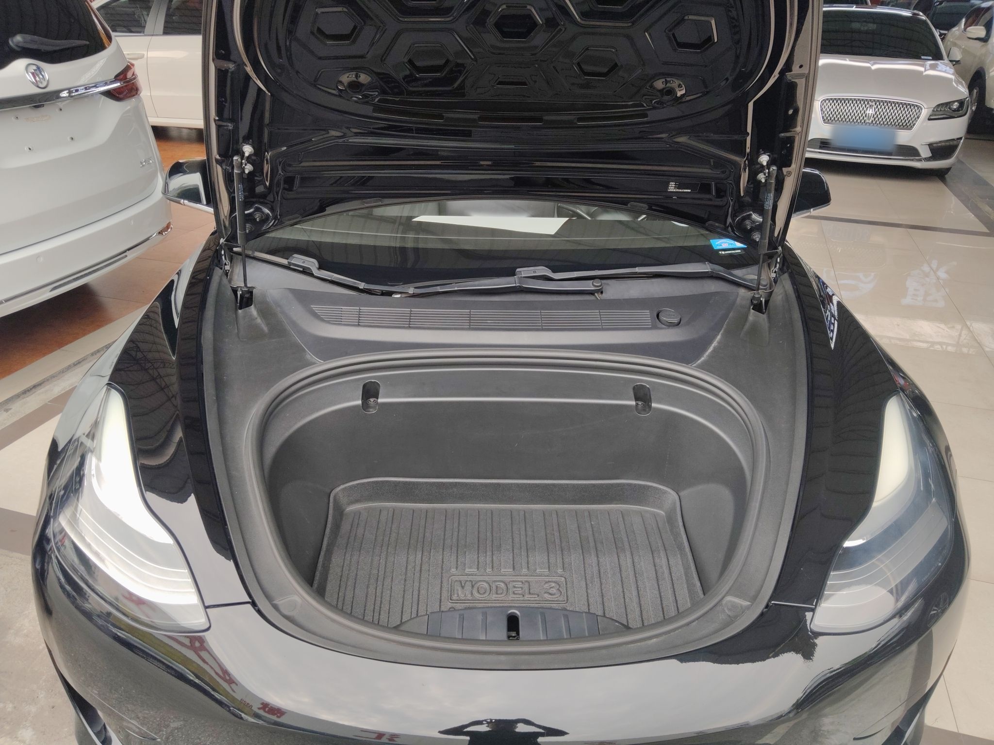 特斯拉 Model 3 2020款 改款 标准续航后驱升级版