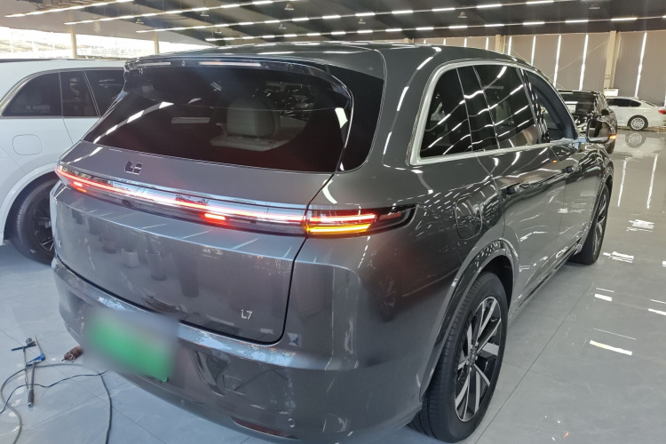 理想汽车 理想L7 2023款 Pro车身外观7