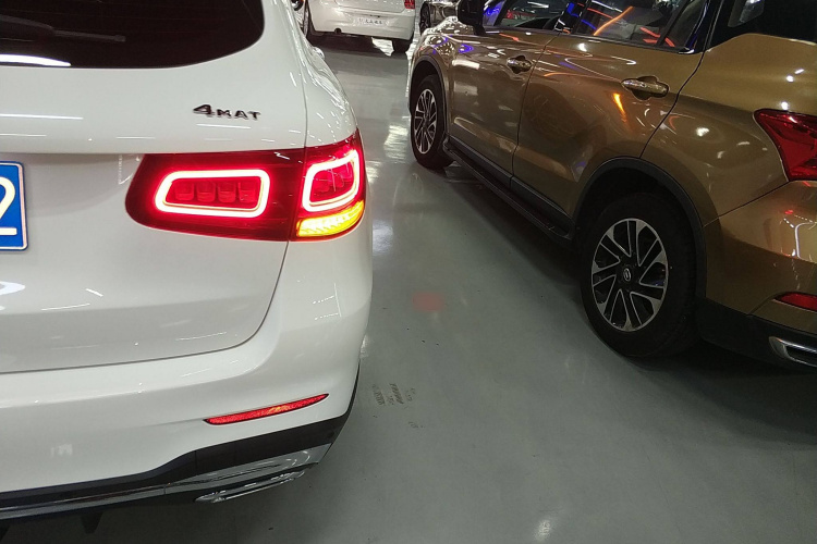 奔驰GLC 2020款 GLC 300 L 4MATIC 动感型车身外观6006