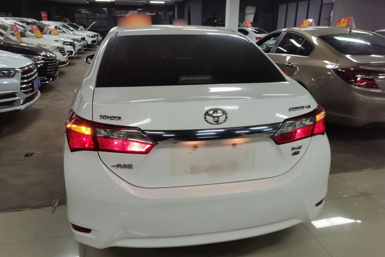 丰田 卡罗拉 2017款 改款 1.2T S-CVT GL-i车身外观6004