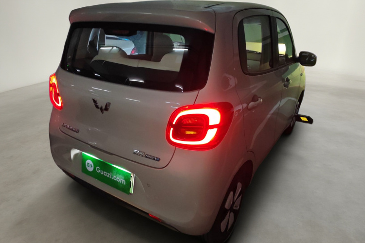 五菱汽车 宏光MINIEV 2025款 四门版 进阶款车身外观7