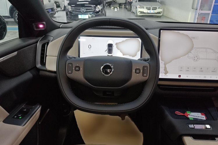 沃尔沃XC70插电式混动 2026款 四驱超长续航Ultra中控内饰13