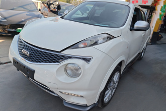 英菲尼迪ESQ 2014款 1.6L 率性版