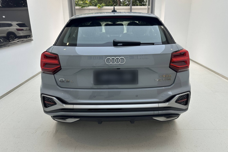 奥迪Q2L 2025款 35TFSI 时尚动感型车身外观6004