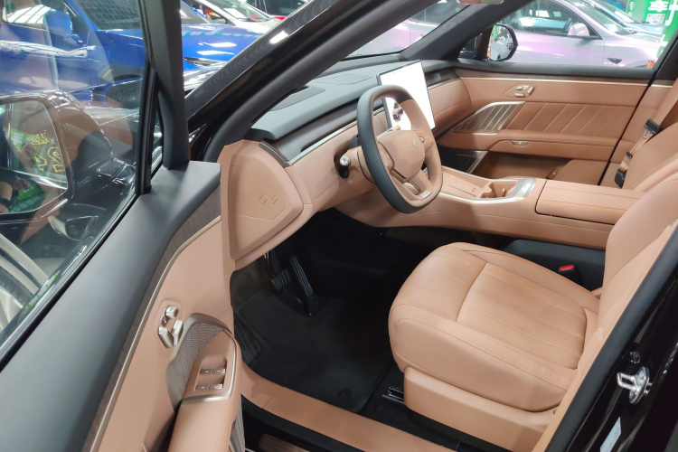 乐道L90 2025款 Max 六座版中控内饰20