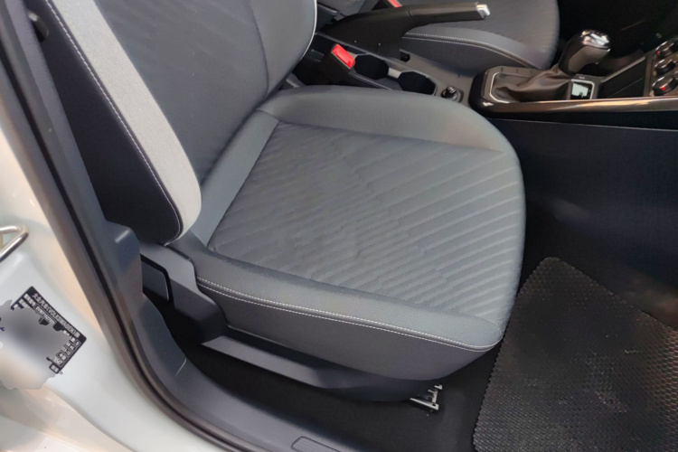 大众 朗逸 2023款 新锐 1.5L 自动新逸版局部细节41