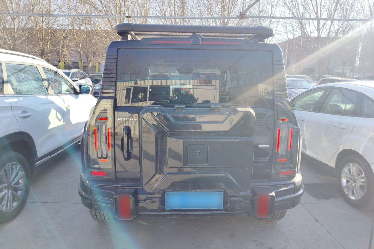 捷途旅行者 2025款 2.0TD DCT 四驱星际卫士车身外观6004