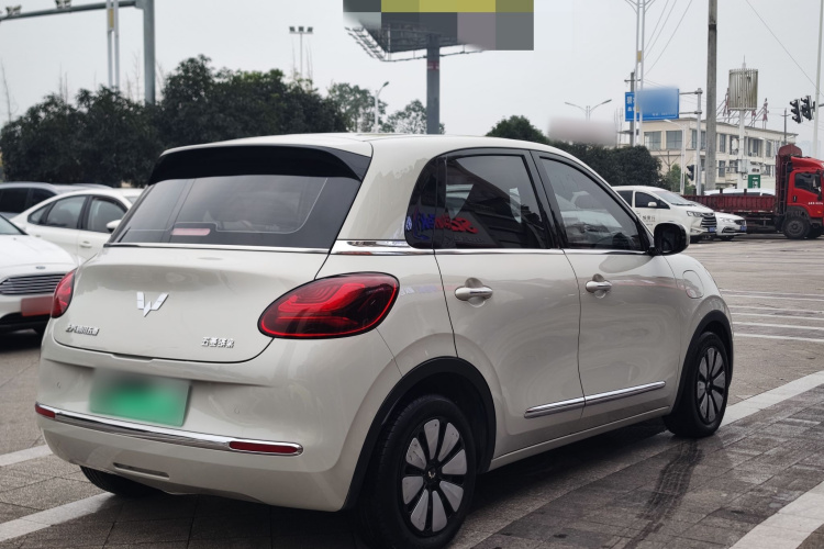 五菱汽车 五菱缤果 2023款 333km 悦享+款车身外观6005