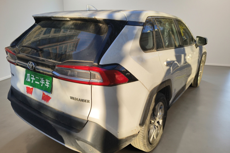 丰田 威兰达 2022款 2.0L CVT两驱豪华PLUS版车身外观7