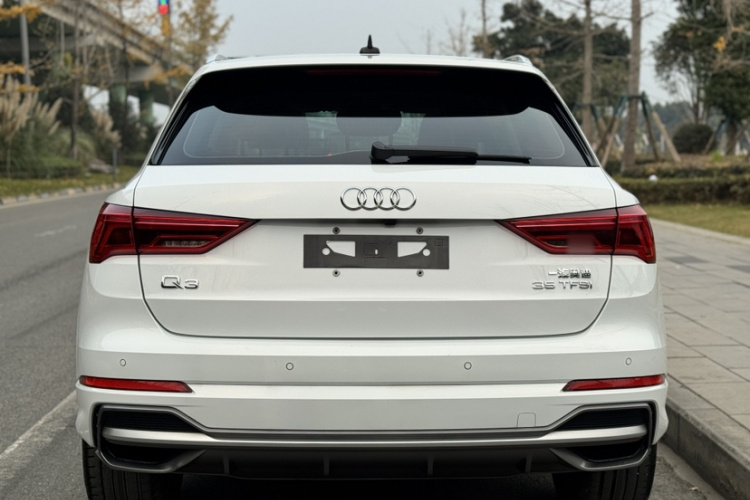 奥迪Q3 2021款 35 TFSI 时尚动感型车身外观6002
