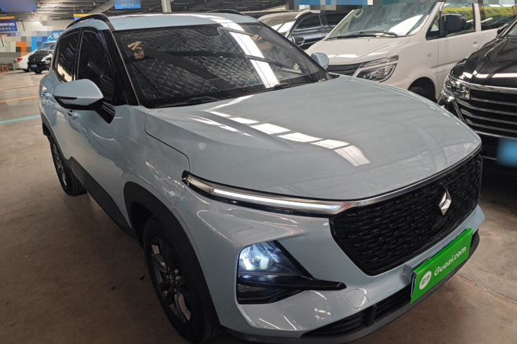 宝骏RS-3 2020款 1.5L CVT  24小时在线豪华型车身外观6002