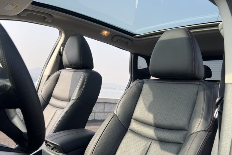 日产 逍客 2022款 2.0L CVT XV Prem豪华版中控内饰7006