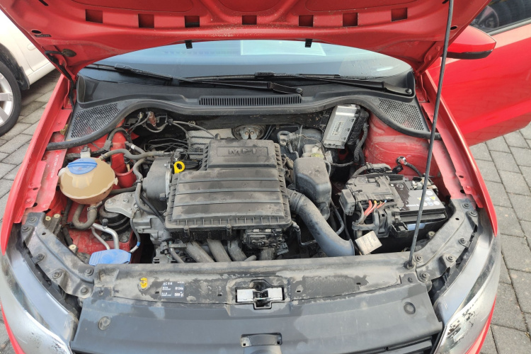 大众 Polo 2018款 1.5L 自动安驾型机舱底盘24