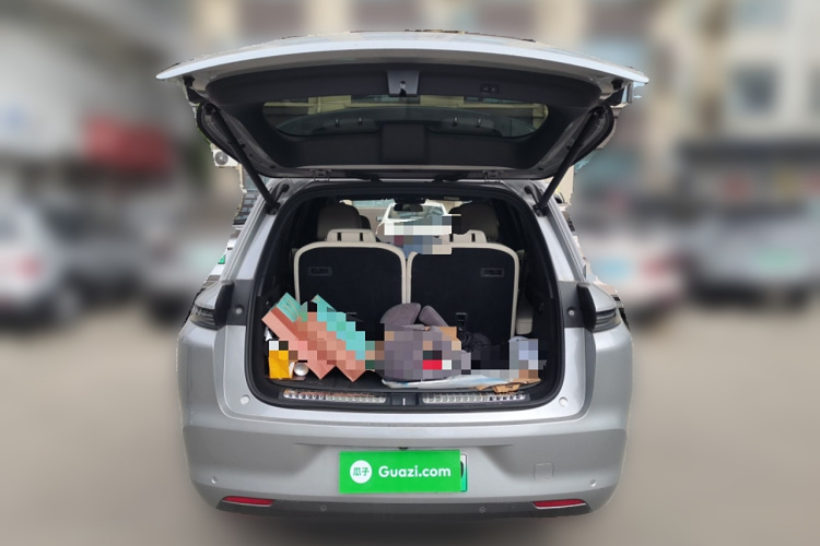 理想汽车 理想L8 2023款 Pro局部细节23