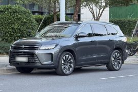 鸿蒙智行 问界M7 2024款 1.5T 后驱Plus版 6座