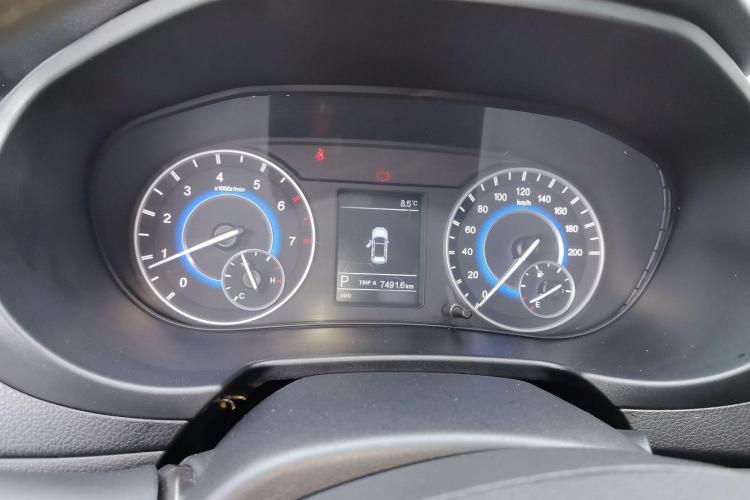 东风风光 风光S560 2019款 1.8L CVT精英型中控内饰14