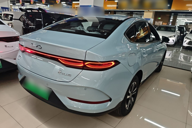 比亚迪 秦PLUS 2025款 DM-i 智驾版 128KM进取型车身外观6005