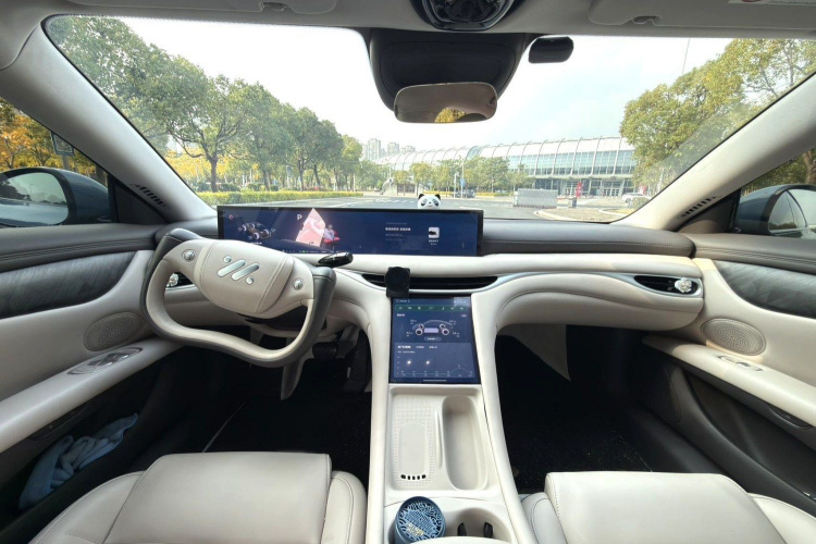 智己汽车 智己L6 2024款 Max 超长续航版中控内饰7004