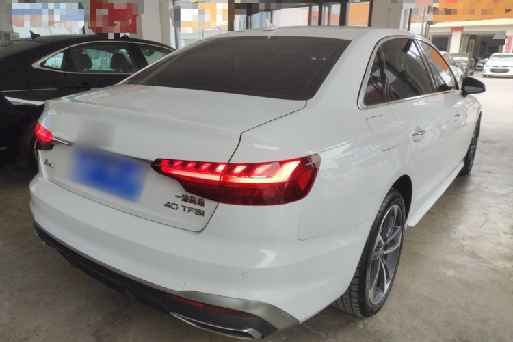 奥迪A4L 2022款 40 TFSI 时尚动感型车身外观7