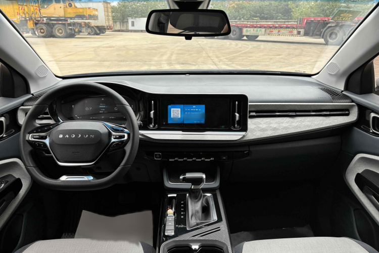 宝骏RM-5 2019款 1.5T CVT 24小时在线豪华型 5座中控内饰7004