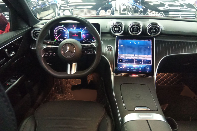 奔驰C级 2023款 改款 C 200 L 运动版局部细节13