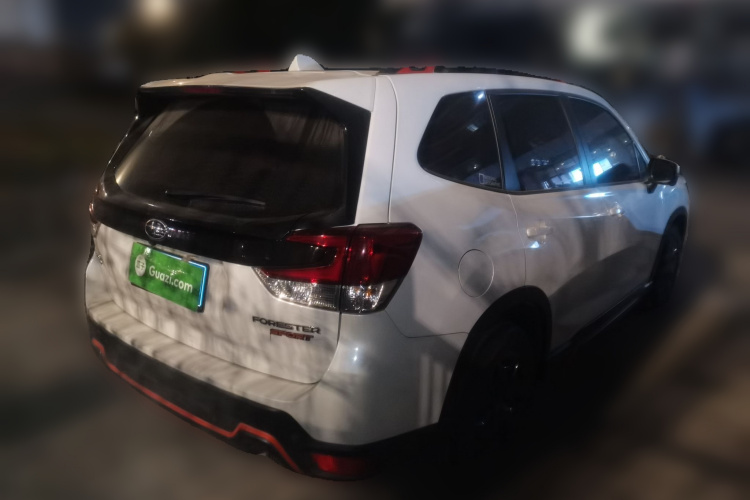 斯巴鲁 森林人 2021款 2.0i X运动版EyeSight车身外观7