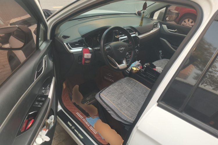 海马S5青春版 2018款 1.6L CVT豪华型中控内饰20